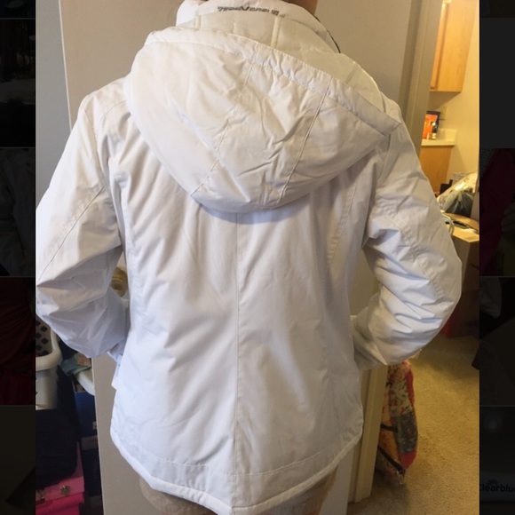 Cozy white winter coat - Picture 3 of 4